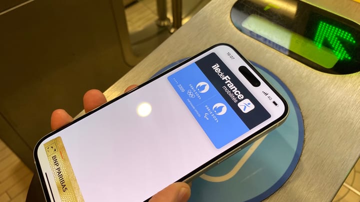 L'iPhone s'ouvre enfin au Pass Navigo Liberté+ : la fin des tickets t+